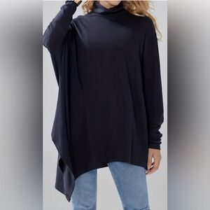 Black asymmetrical shirt
